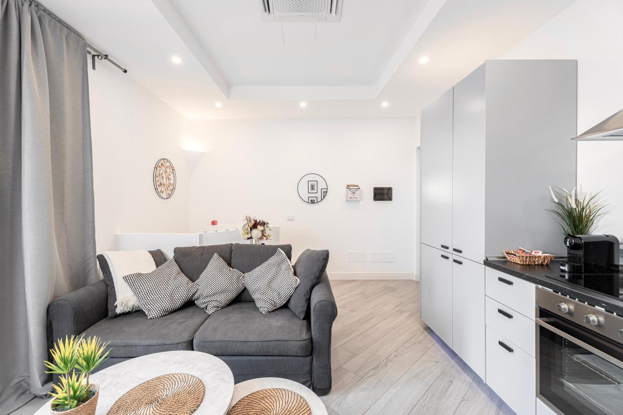 Luxury - Jacuzzi Apartments Near Rome Velletri Zewnętrze zdjęcie